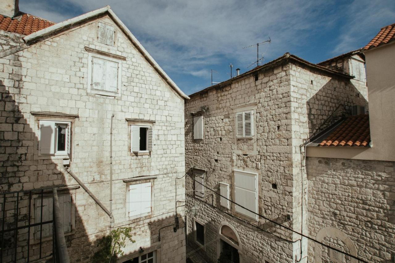 Franka Hotell Trogir Eksteriør bilde