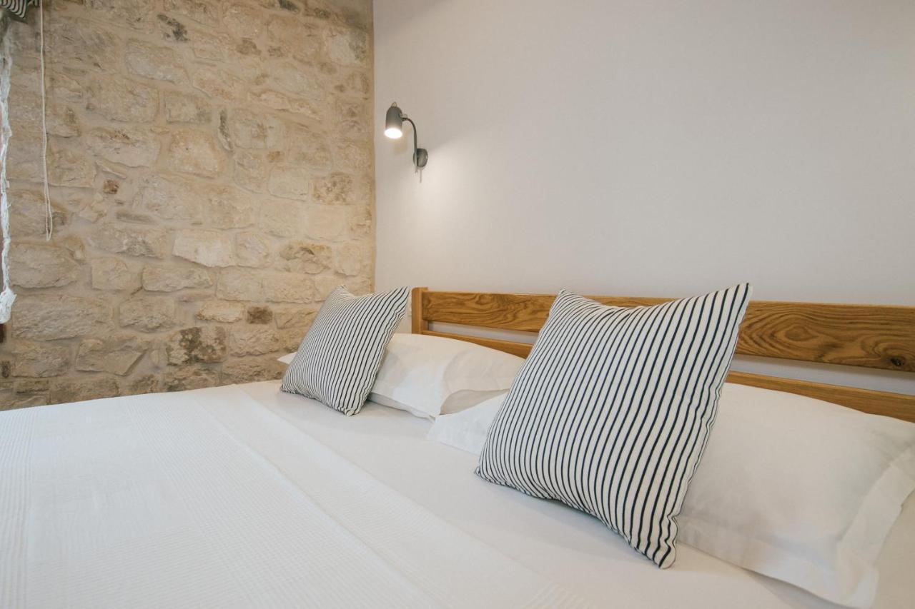 Franka Hotell Trogir Eksteriør bilde
