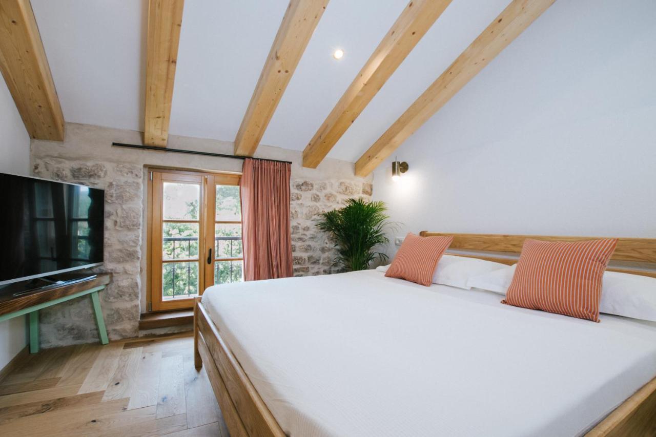 Franka Hotell Trogir Eksteriør bilde