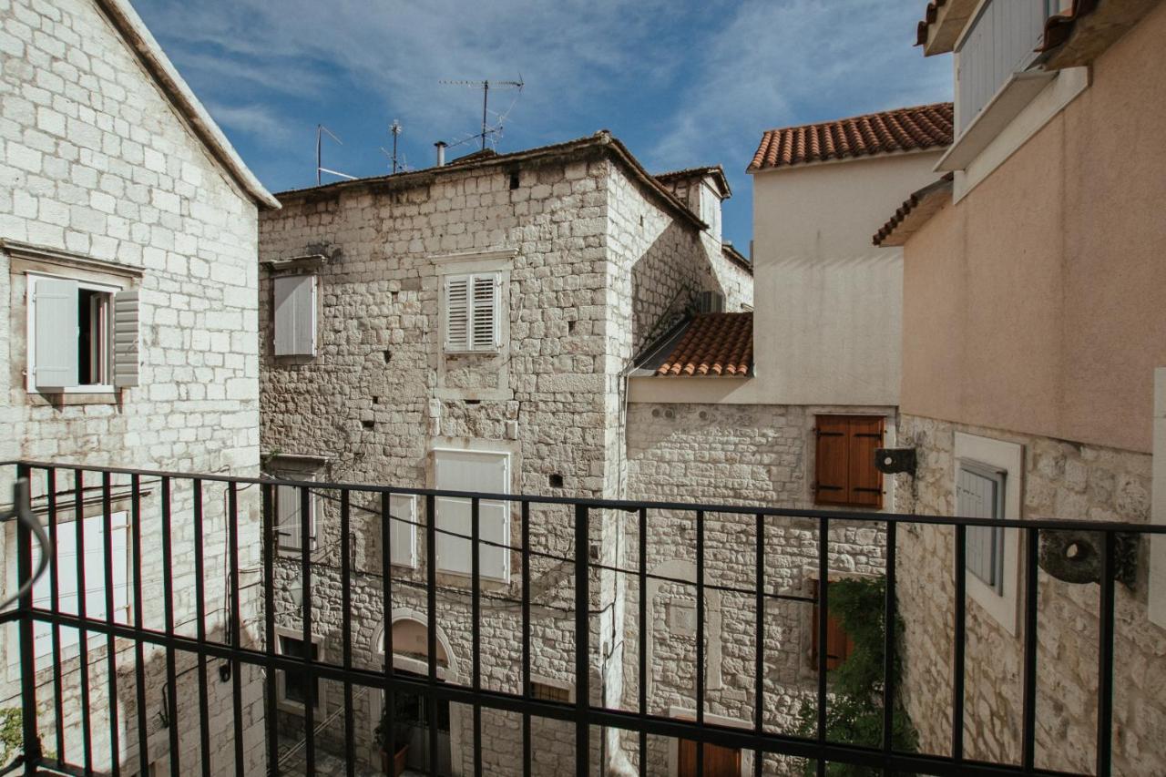 Franka Hotell Trogir Eksteriør bilde
