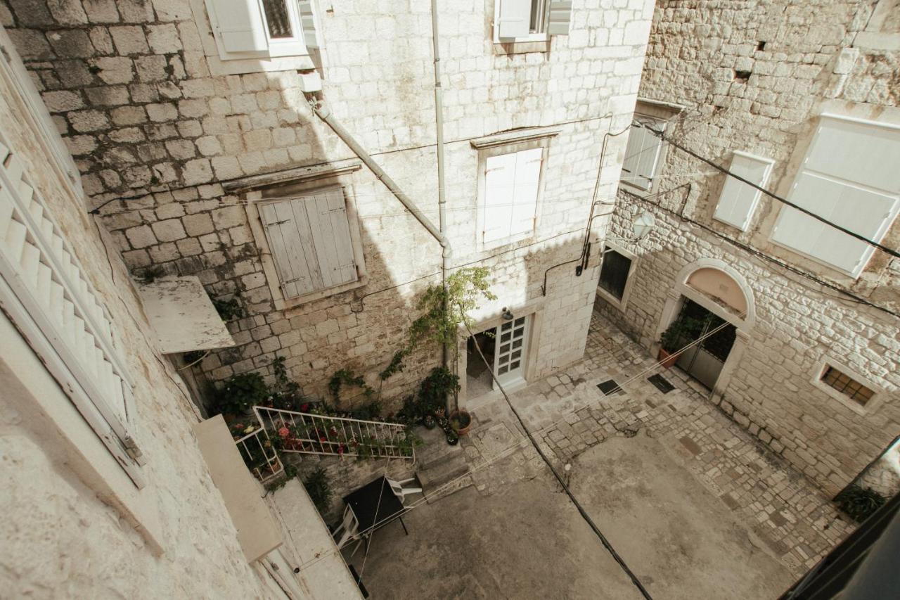Franka Hotell Trogir Eksteriør bilde