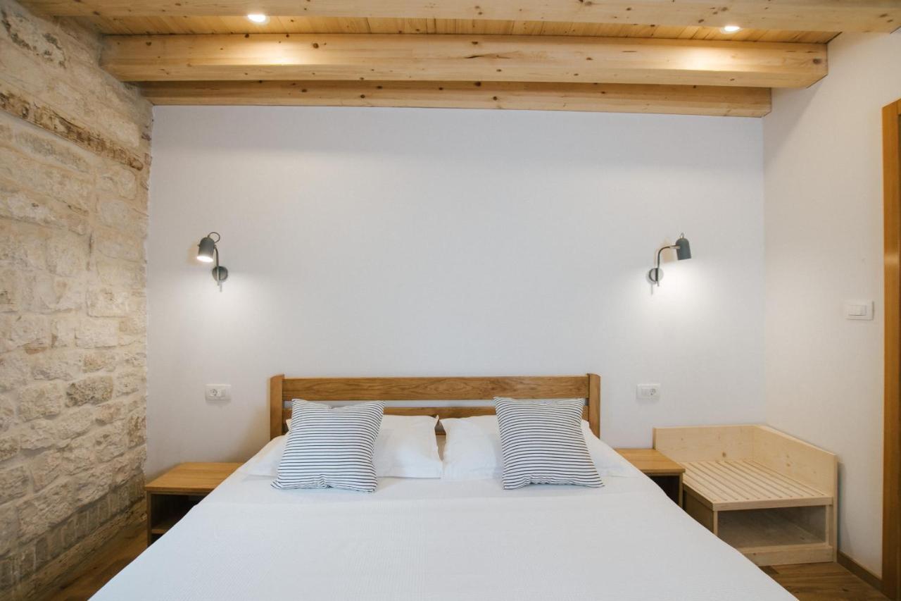Franka Hotell Trogir Eksteriør bilde