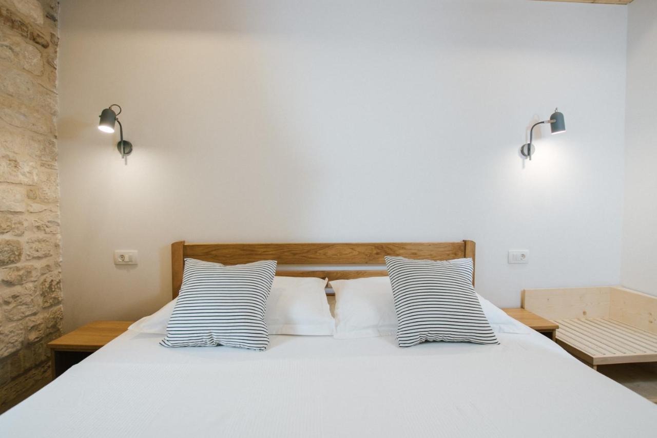 Franka Hotell Trogir Eksteriør bilde