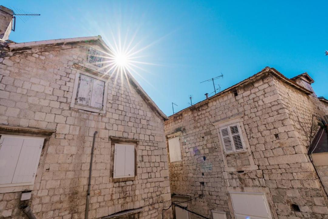 Franka Hotell Trogir Eksteriør bilde